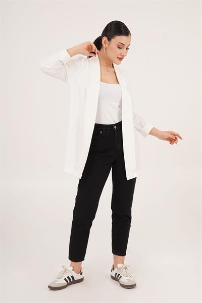 Kol Katlama Dikiş Detaylı Beyaz Yazlık Blazer Ceket	