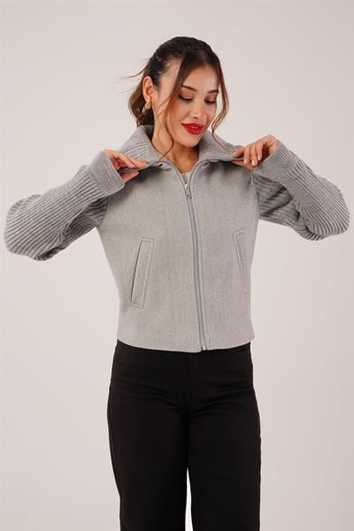 Kolu Triko Detay Kısa Gri Kaşe Ceket