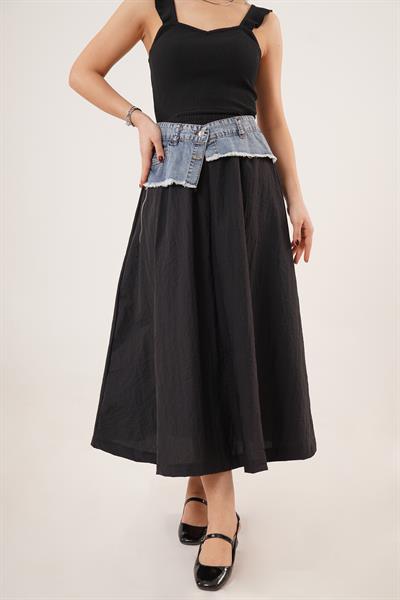 Denim Detaylı Siyah Paraşüt Etek