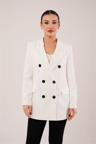 Kruvaze Düğmeli Beyaz Blazer Ceket