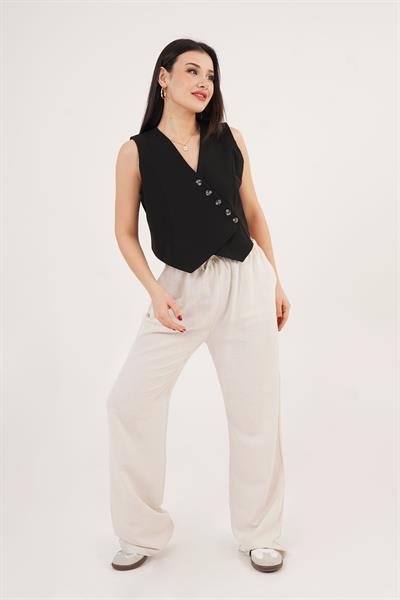 V Yaka Düğmeli Üçgen Kesim Siyah Yelek	