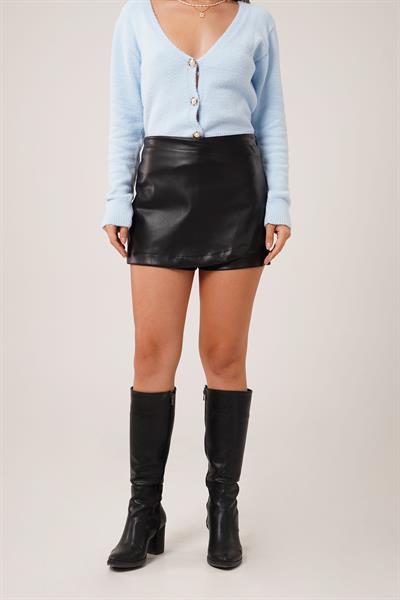 Kruvaze Suni Siyah Deri Şort Etek