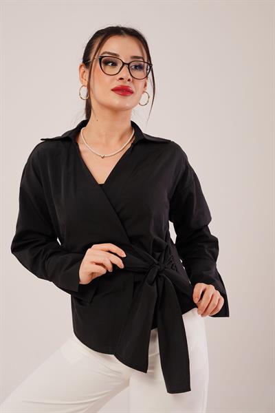 Kruvaze Yaka Yandan Bağlama Detaylı Siyah Gömlek