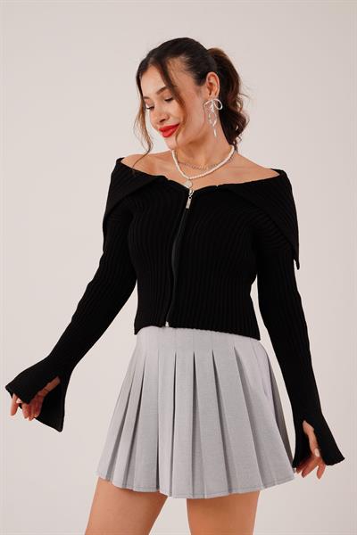 Madonna Yaka Fermuarlı Siyah Triko Hırka