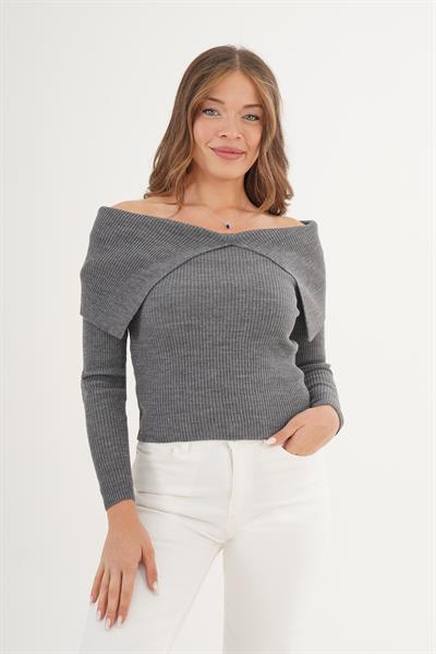 Madonna Yaka Omuz Dekolteli Gri Triko Kazak