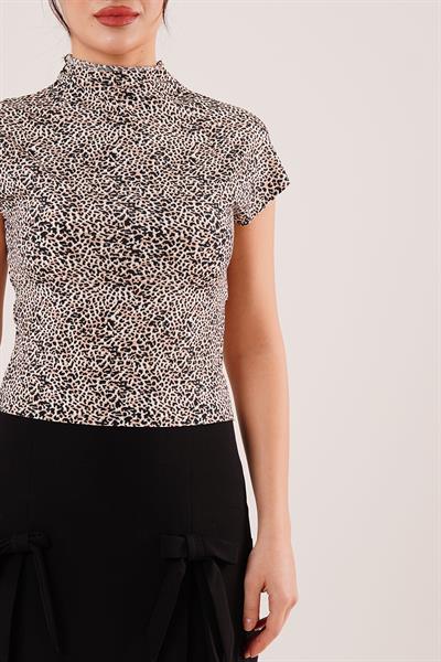 Leopar Desen Kısa Kollu Basic T-Shirt