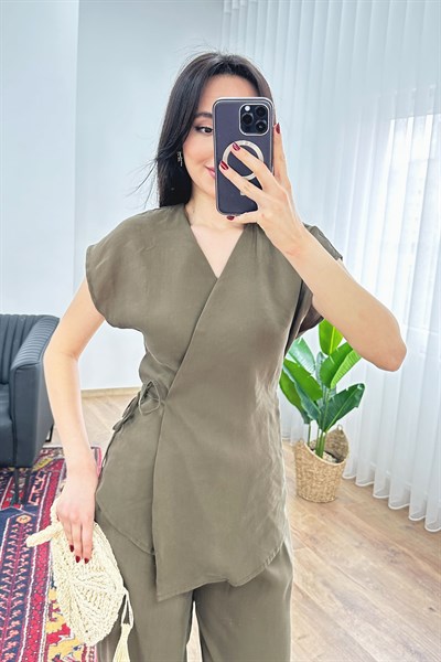 Modal Beli İp Bağlamalı Kruvaze Haki Bluz Pantolon İkili Takım 