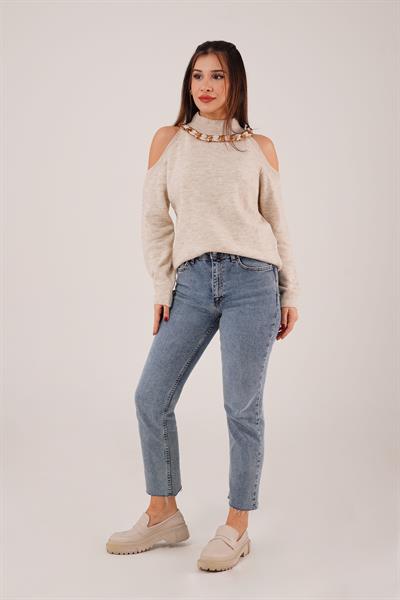 Omuz Dekolteli Boğazlı Kolye Detay Taş Triko Kazak