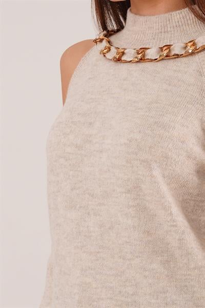 Omuz Dekolteli Boğazlı Kolye Detay Taş Triko Kazak