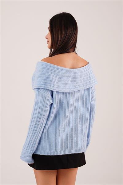 Omuz Dekolteli Madonna Yaka Bebe Mavisi Triko Kazak