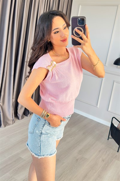 Omuz Toka Detay Kolsuz Yazlık Pembe Triko Bluz