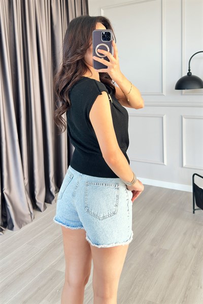 Omuz Toka Detay Kolsuz Yazlık Siyah Triko Bluz