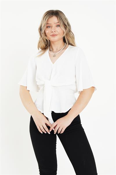 Ön Bağlamalı Yarım Kol Beyaz Bluz