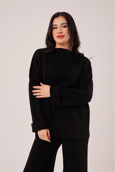 Ön Dikiş Detay Siyah Triko Takım