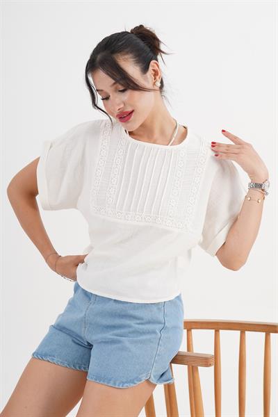 Ön Güpürlü Kısa Kol Ekru Bluz