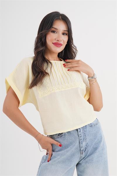 Ön Güpürlü Kısa Kol Sarı Bluz