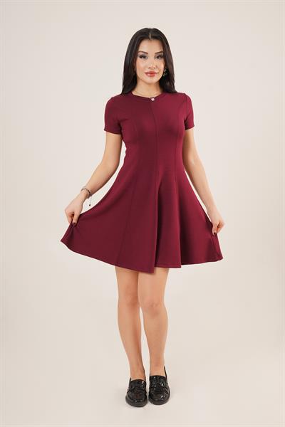 Önden Dikiş Detaylı Kloş Model Bordo Elbise