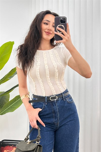 Önü Fırfır Şerit Basic Trend Bej Bluz