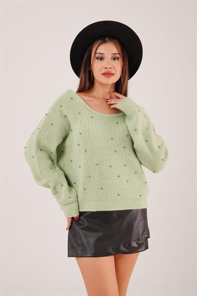 Önü Taş İşlemeli Sırt Dekolteli Yeşil Kazak