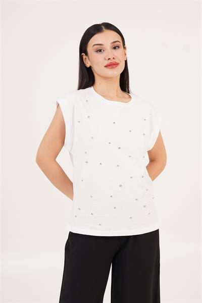 Önü Taşlı Kısa Kollu Beyaz Tişört
