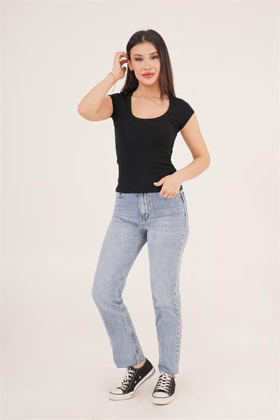 Oval Yaka Kısa Kollu Basic Tişört Siyah