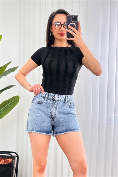 Paça Kısa Püsküllü Yıkamalı Kot Denim Şort
