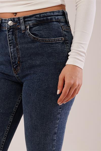 Paçası Kesik Yüksek Bel Likralı Mom Jean