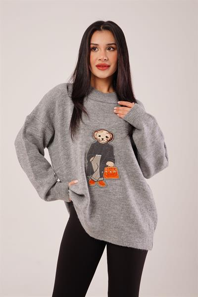 Panda Nakışlı Oversize Gri Kazak