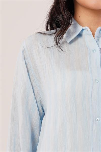 Parlak Efektli Düğmeli Bebe Mavisi Gömlek