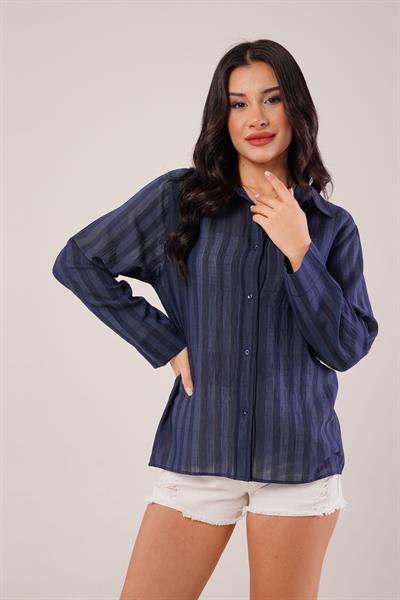 Parlak Efektli Düğmeli Lacivert Gömlek