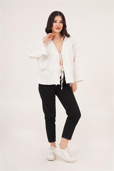 Püskül Detaylı Önden Bağlamalı Ekru Kimono Gömlek