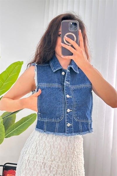 Püskül Detaylı Kısa Model Cepli Kot Yelek