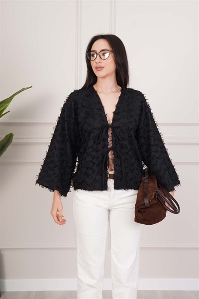 Püsküllü Ön Bağcıklı Salaş Siyah Kimono
