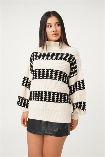 Renk Geçişli Düz Yaka Taş Oversize Triko Kazak