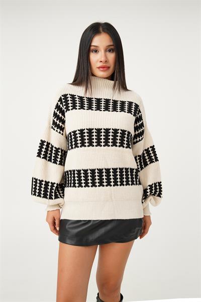 Renk Geçişli Düz Yaka Taş Oversize Triko Kazak