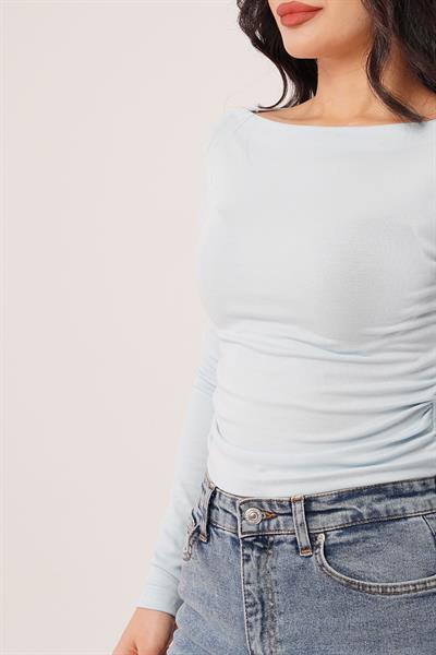 Yan Büzgülü Geniş Yaka Bebe Mavisi Bluz