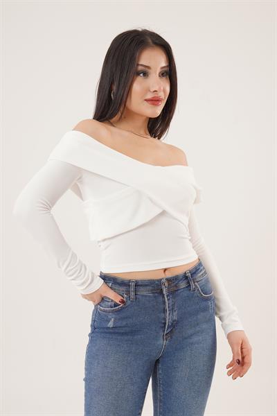 Şal Yaka Omuz Dekolteli Beyaz Bluz