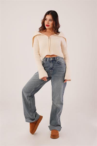 Madonna Yaka Fermuarlı Taş Triko Hırka