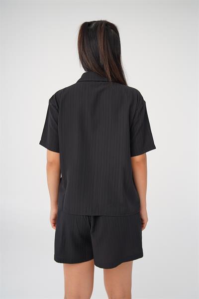 Salaş Kesim Siyah Gömlek Şort Takım