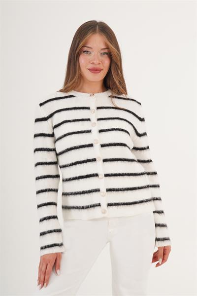 Şardonlu Çizgi Detaylı Ekru Triko Hırka