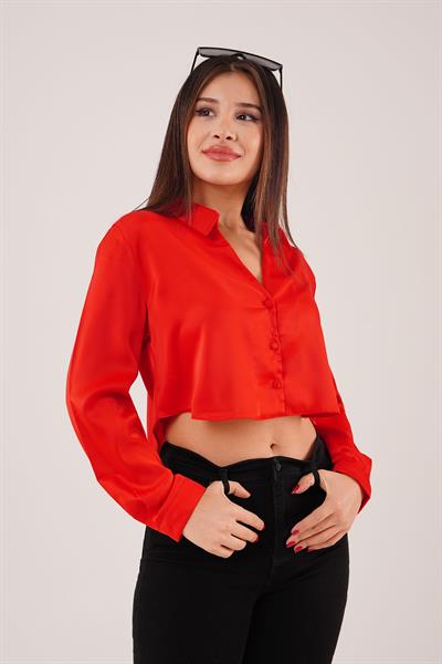 Saten Görünümlü Crop Model Kırmızı Gömlek