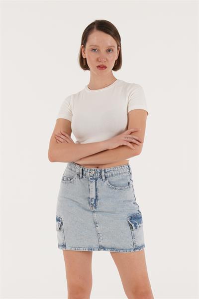 Sırt Kemer Detaylı Basic Beyaz Crop