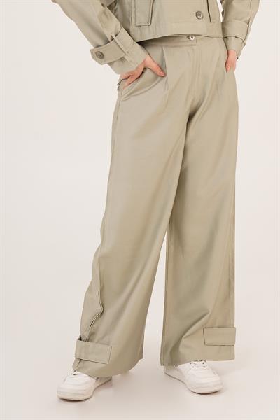 Paça Şerit Detaylı Pensli Gabardin Pantolon Çağla Yeşili