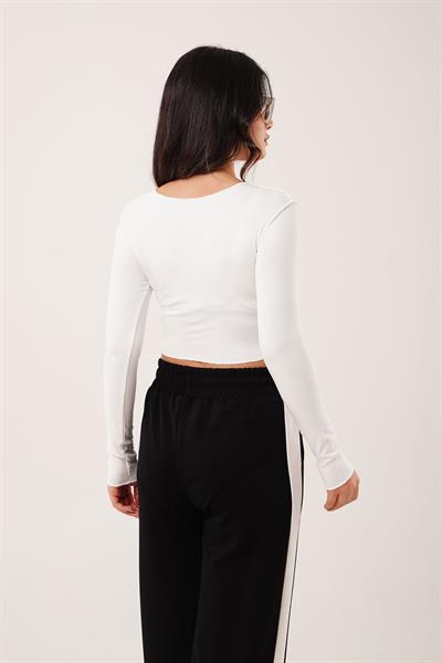 Ters Dikişli Basic Beyaz Body Bluz