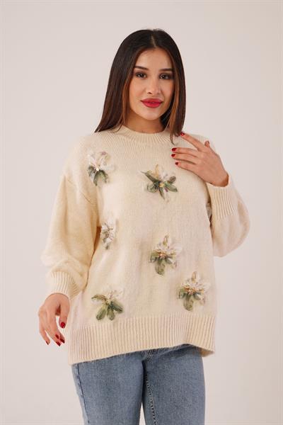 Tül Payet İşlemeli Çiçek Detaylı Bej Kalın Triko Kazak