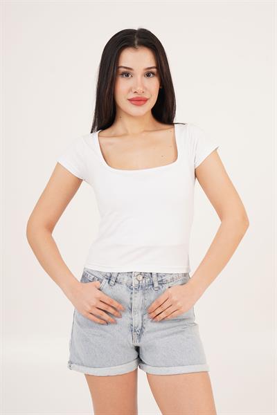 U Yaka Basic Beyaz Tişört