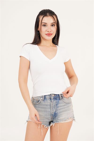 V Yaka Basic Beyaz Tişört