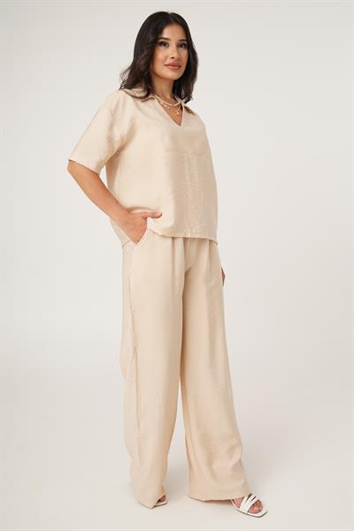 V Yaka Kısa Kol Camel Bluz Pantolon Takım