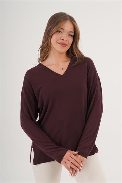 V Yaka Yan Yırtmaçlı İnce Kahve Triko Kazak