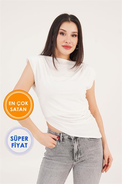 Vatkalı Asimetrik Yandan Büzgülü Beyaz Bluz